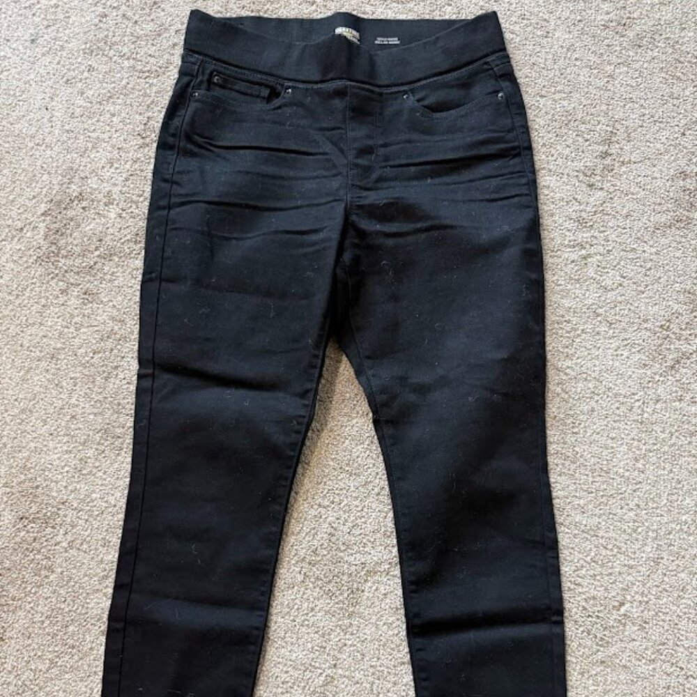 Levi's Totally Shaping Pull-On Skinny Jeans